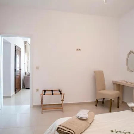 Sofia Stelida (Naxos)