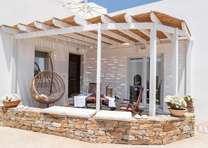 Sofia Semesterbostad Stelida (Naxos)